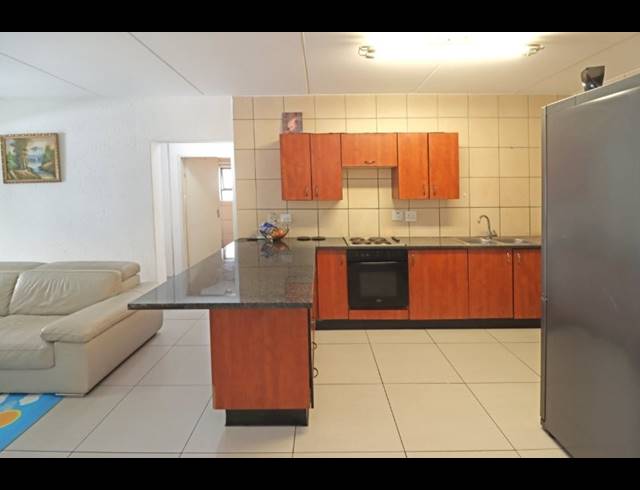 2 BEDROOM APARTMENT FOR SALE IN NORTHGATE